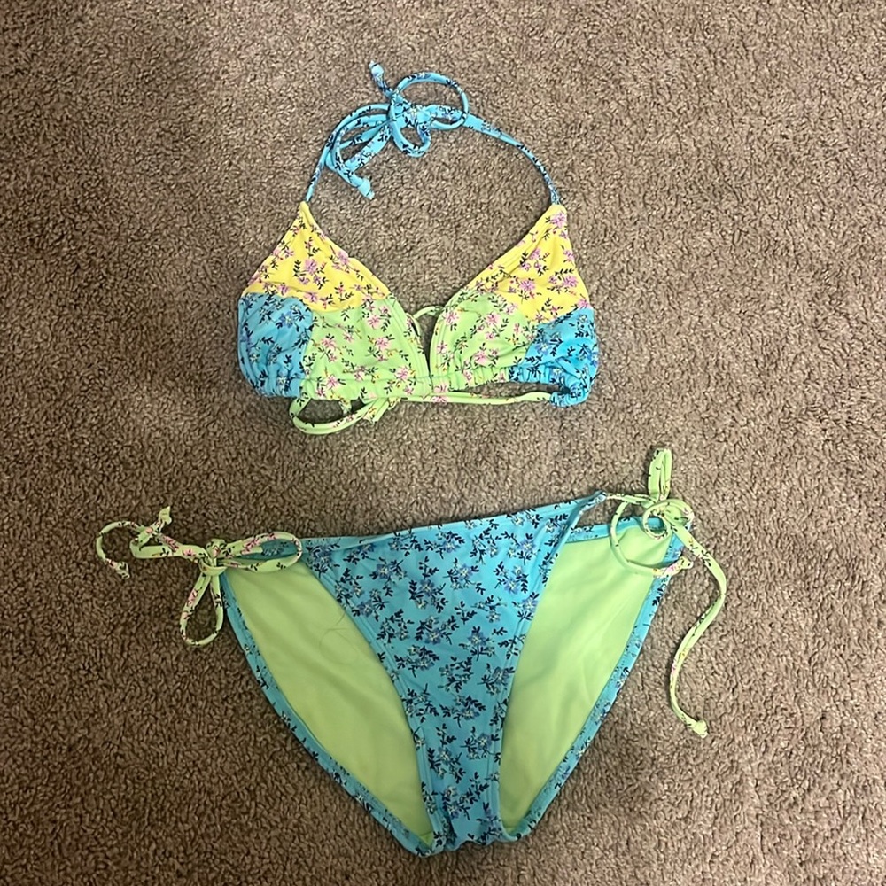 Bikini
